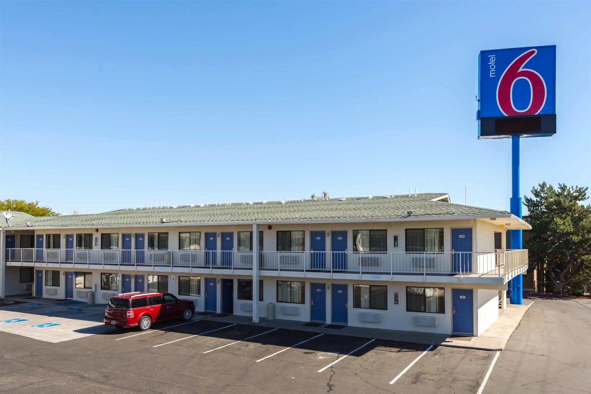 Motel 6-Reno, Nv - West Bagian luar foto