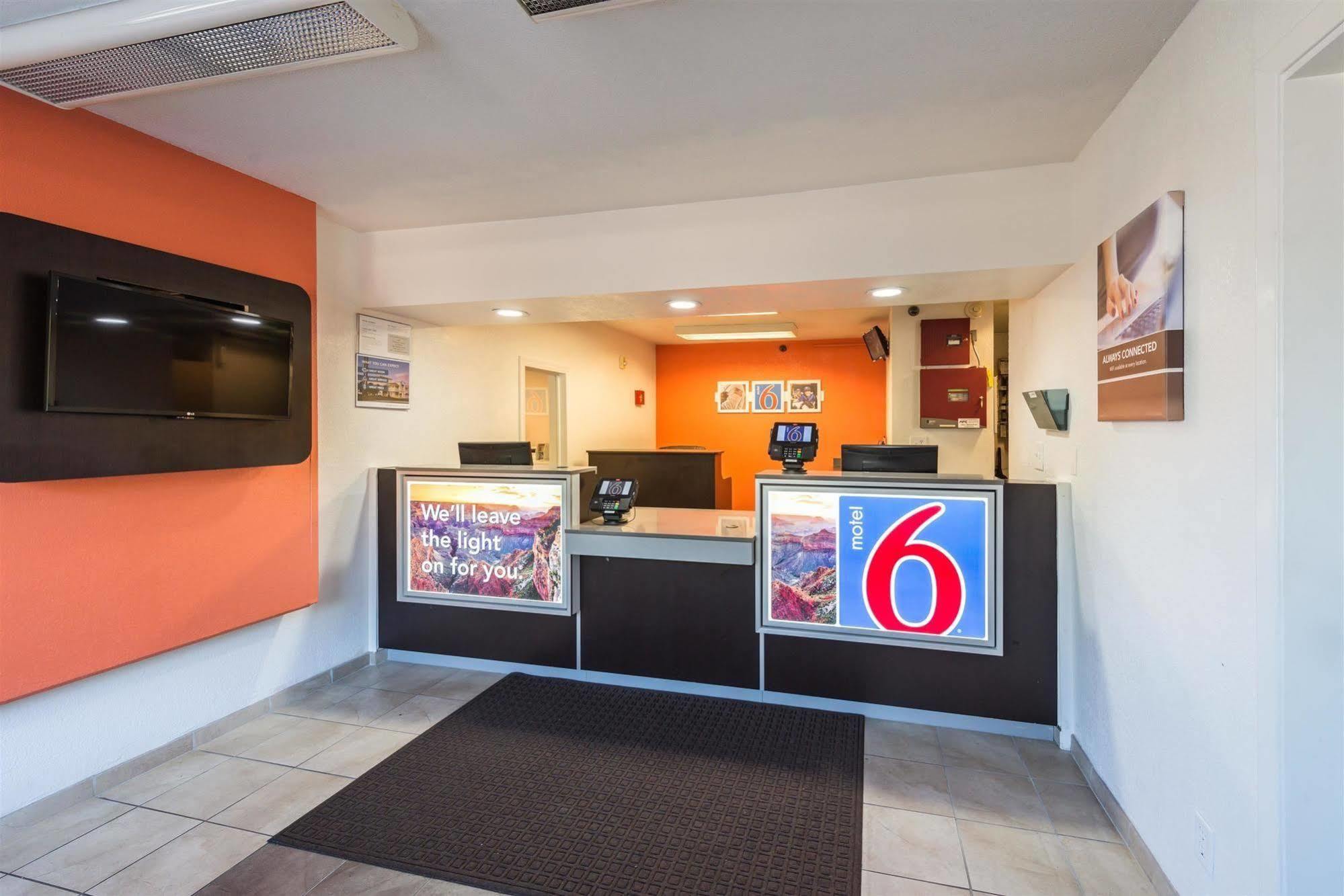 Motel 6-Reno, Nv - West Bagian luar foto